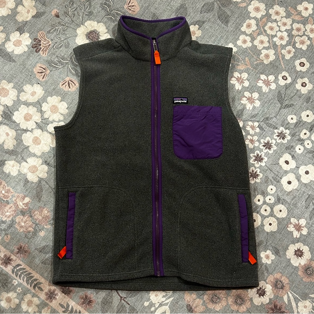 Patagonia Gray Fleece Vest with Orange and Purple Trim